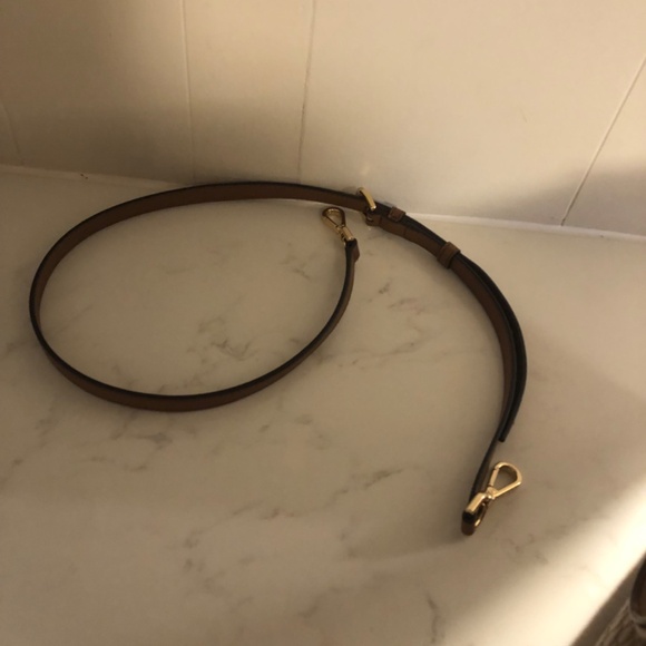 Beautiful Michael Kors Marilyn Logo Medium Satchel in Chestnut - Picture 7 of 9